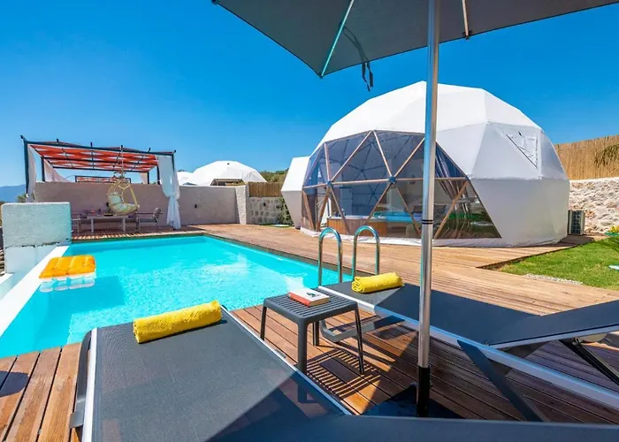 Kalkan Dome & Deluxe Bed and breakfast Kaş