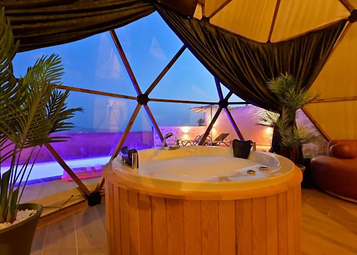 Kalkan Dome & Deluxe Bed and breakfast *